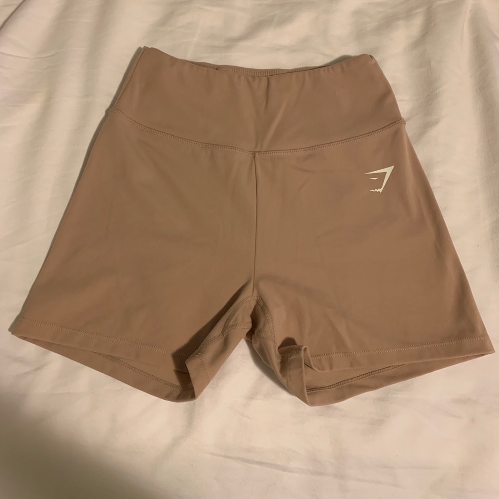 GYMSHARK DREAMY SHORT BLUSH NUDE